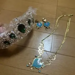 新品　実写版　アラジン　ジャスミン　ティアラ　アクセサリーセット　dハロ