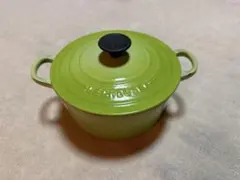 ル・クルーゼ LE CREUSET 両手鍋 ライムグリーンのサムネイル