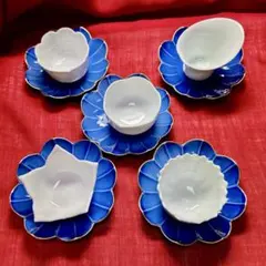 お値下げ‼️小鉢　カップ&ソーサー　お花　可愛い　レア　パーティ　おしゃれ　華やか