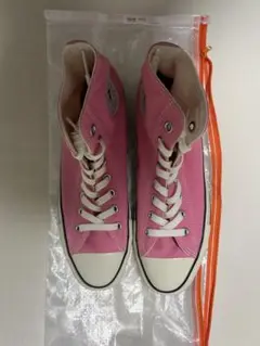 ピンク スニーカー