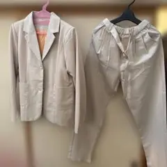 Item thumbnail for item 69955feb-c5c4-495e-8722-d93f1825b05b