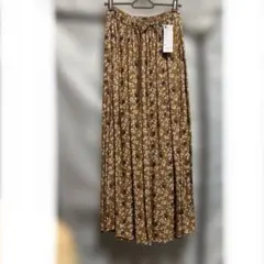 GU フラワープリント フレアスカート Mサイズ