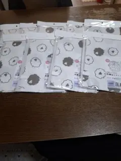 Item thumbnail for item 42e829a5-112c-48f8-81d6-e1a24f8ff80d