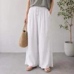 新品タグ付 DKNY ランダムプリーツ パンツ ホワイト リラックスパンツ 白のサムネイル