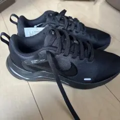 シューズ スニーカー