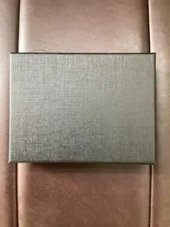 BASIC and ACCENTブラックレザー 三つ折り財布 箱付き