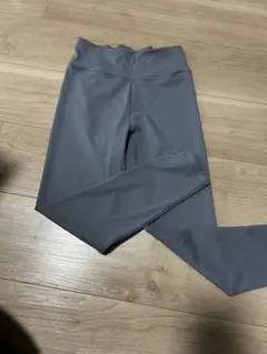 UNIQLOパンツ　140