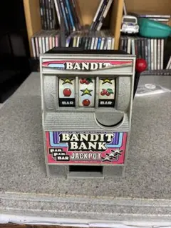 THE BANDIT BOX 電動貯金箱 箱付き ホラー モンスター - メルカリ