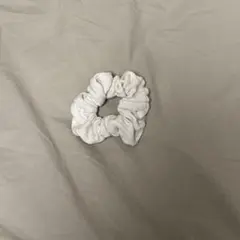 Brandy Melville Scrunchie