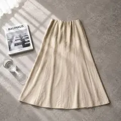 N139 ユナイテッドアローズ ロングスカート フレア 上品 ツヤツヤ M