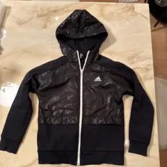 adidas 迷彩柄 フード付きジャケット 140cm