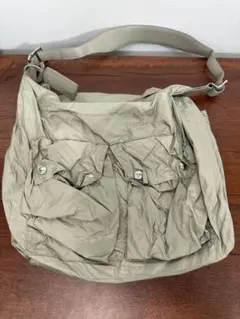 ★軽量大容量★DKNYナイロンショルダーバッグレザー使い