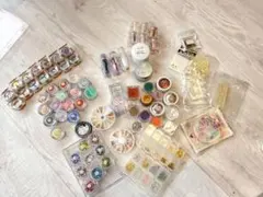R*a様 ネイルパーツセット 多彩なグリッターとホロ