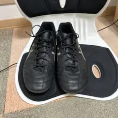 アシックスサッカースパイク（DS light club wide）