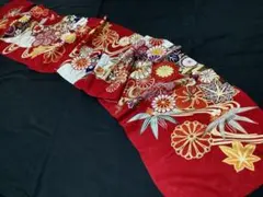 色打掛ハギレ 鶴 菊 梅 刺繍 豪華 正絹 3枚 幅38㌢長さ70〜90㌢ - メルカリ