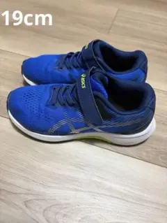asics レーザービーム　スニーカー 19cmのサムネイル