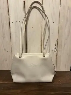 IL BISONTE ホワイト バッグ