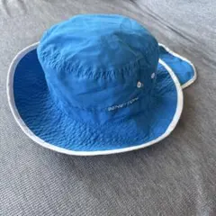 BENETTON 青 バケットハット　54センチ　プール　水遊び　公園　日除