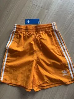 adidas オレンジ ショートパンツ XS