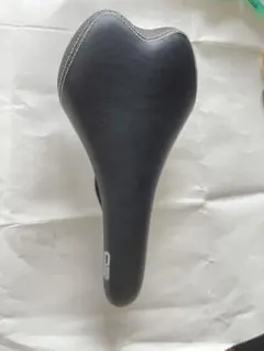 KHS F-20R 표준 안장 자전거 안장 QP 블랙 인체공학적 디자인