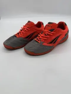 PENALTY フットサルシューズ レッド グレー 25.5 cmのサムネイル