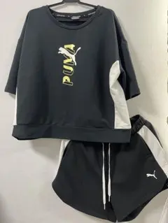 PUMA 半袖Tシャツとショートパンツ セット ブラック/ホワイト