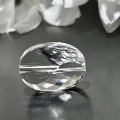 高品質水晶　陰陽カット　オーバル型　約16ｍｍ　2粒　貫通穴あき　天然石ビーズ