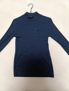 ユニクロ　紺色　ネイビー リブ編み ハイネック 長袖