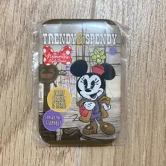 ディズニーリゾート　ミニー　スタイルスタジオ　カンバッジチャーム　ガチャ