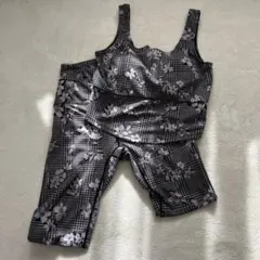 スカーラ　ヨガウェア