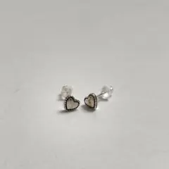 amondz att シルバーハートピアス