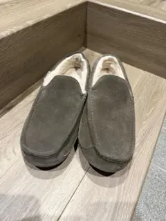 UGG メンズ 27cm モカシン スエード グレー スリッポン - メルカリ