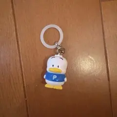 サンリオめじるしアクセサリー　あひるのペックル セブンイレブン　ガチャガチャ