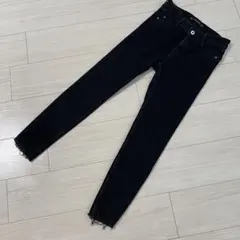 ZARA ブラックスキニージーンズ