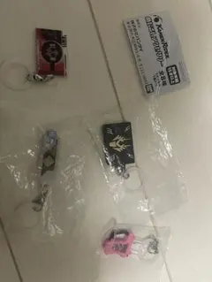 仮面ライダー　めじるしアクセサリー 4点セット