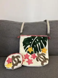 ハワイアンキルトショルダーバック　ポーチ付き