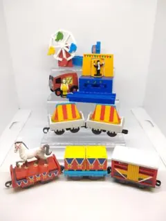 カプセルプラレール　トーマスシリーズ　サーカスセット