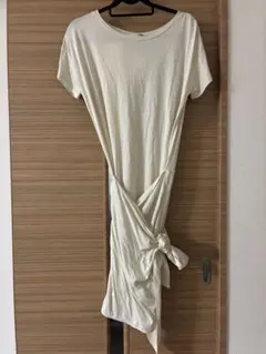 MOUSSY moussy マウジー Tシャツラップスカート風ワンピースのサムネイル