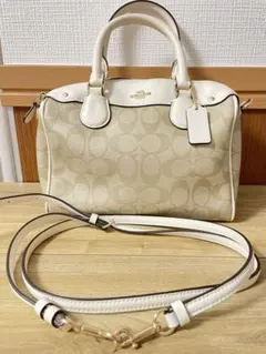 【美品】 COACH ショルダーバッグ ベージュ　シグネチャー 2way