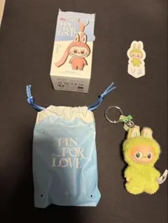 LABUBU PIN FOR LOVE イニシャル V ラブブ