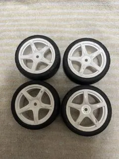 TAMIYA SUPER GRIPPER タイヤ ホイール 4本セット 当時物】TAMIYA SUPER GRIPPER タイヤ ホイール 4本セット - メルカリ