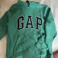 GAP 緑色 パーカー ロゴ入り
