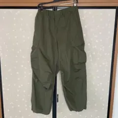 ジーユー スーパーワイドカーゴパンツ