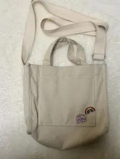 ショルダーバッグ バッチ付き