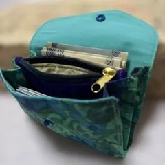ハンドメイド花柄コンパクト財布