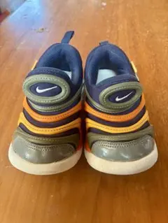 【美品】Nike ダイナモフリー　スニーカー ネイビー/オレンジ