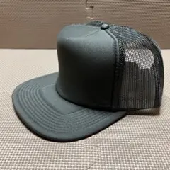新品 OTTO フラットバイザーメッシュキャップのチャコールグレー