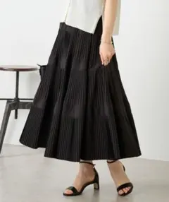 極美品 ビアズリー プリーツ ティアード スカート ブラック Fサイズ