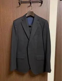 A5新品未使用！素敵なブラックシャドーストライプ3ピーススーツ！最新トレンド！