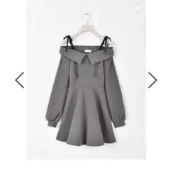 アンミール　グレー オフショルダー ワンピース